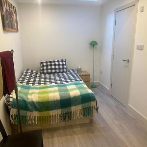 Studio met een King Size Bed